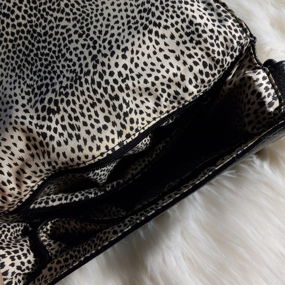 Cross body purse - Picture 6 of 6